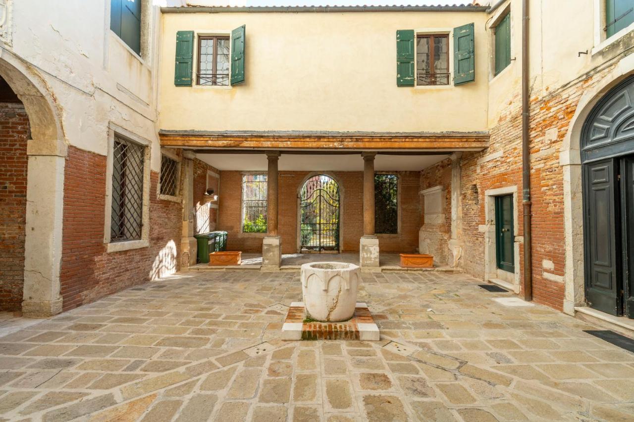 Apartment Palazzo Gradenigo By Wonderful Italy Venice